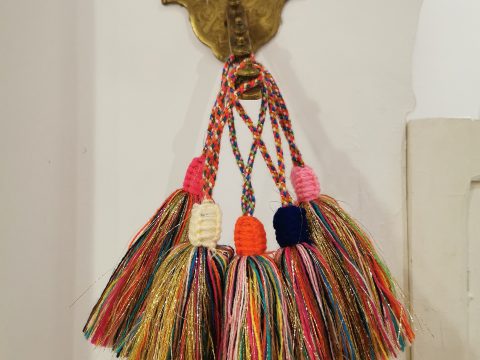 Pompons multicolores
